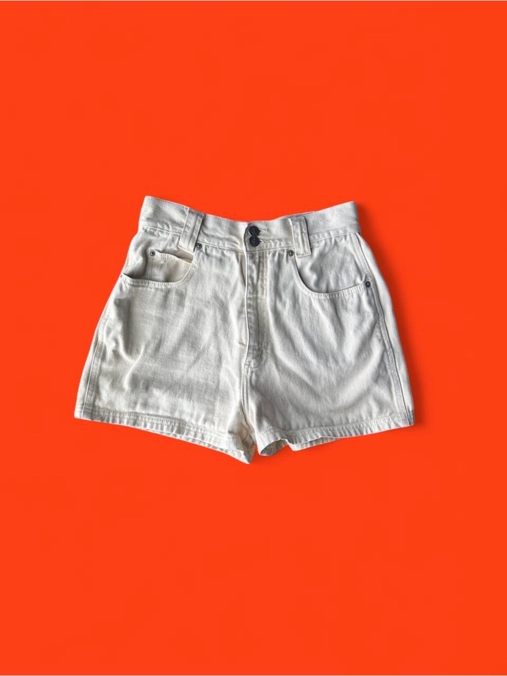 Vintage High-Waist chazzz butter shorts